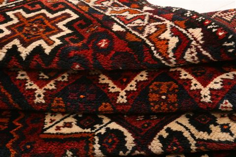 Shiraz Red Hand Knotted 37 X 55  Area Rug 253-24273 Image 6