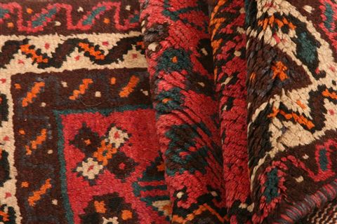 Shiraz Red Hand Knotted 33 X 50  Area Rug 100-24304 Image 3