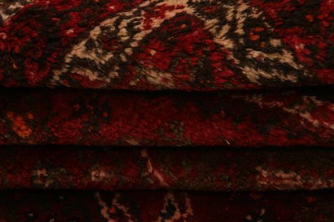 Shiraz Red Hand Knotted 39 X 55  Area Rug 253-24314 Image 6