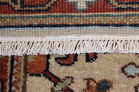 Serapi Beige Runner Hand Knotted 26 X 79 Area Rug 250-24341 Image 12