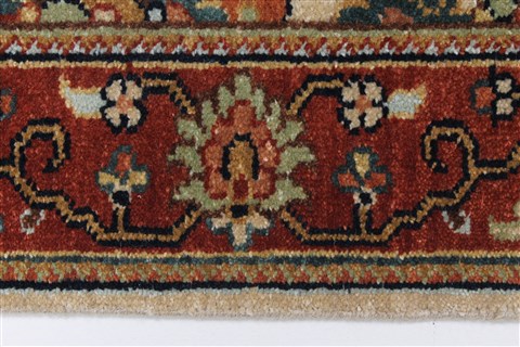 Serapi Beige Runner Hand Knotted 26 X 79 Area Rug 250-24341 Image 2
