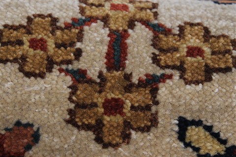 Serapi Beige Runner Hand Knotted 26 X 79 Area Rug 250-24341 Image 7