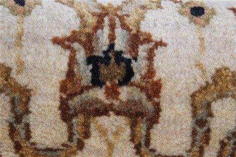Kashan Beige Runner Hand Knotted 26 X 711 Area Rug 250-24360 Image 7