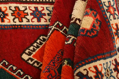 Gabbeh Red Hand Knotted 35 X 58 Area Rug 100-24363 Image 4