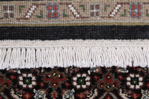 Tabriz Black Runner Hand Knotted 28 X 71 Area Rug 250-24364 Image 12