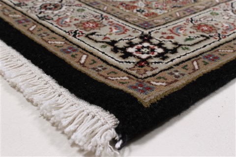 Tabriz Black Runner Hand Knotted 28 X 71 Area Rug 250-24364 Image 5