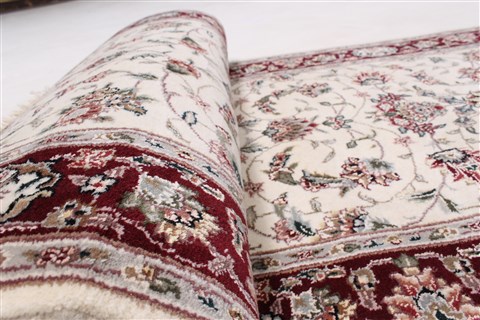 Tabriz Beige Runner Hand Knotted 26 X 80 Area Rug 250-24386 Image 10