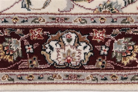Tabriz Beige Runner Hand Knotted 26 X 80 Area Rug 250-24386 Image 2