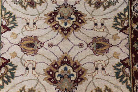 Kashan Beige Runner Hand Knotted 26 X 82 Area Rug 250-24433 Image 3