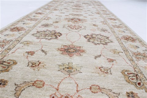 Pishavar Beige Runner Hand Knotted 27 X 80 Area Rug 250-24444 Image 2