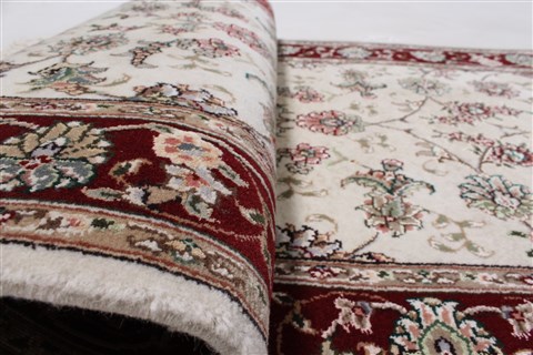 Sino-Persian Beige Runner Hand Knotted 26 X 80 Area Rug 250-24506 Image 10