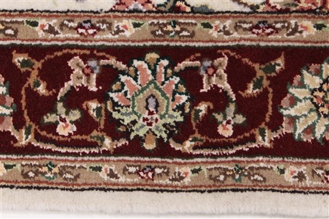 Sino-Persian Beige Runner Hand Knotted 26 X 80 Area Rug 250-24506 Image 3