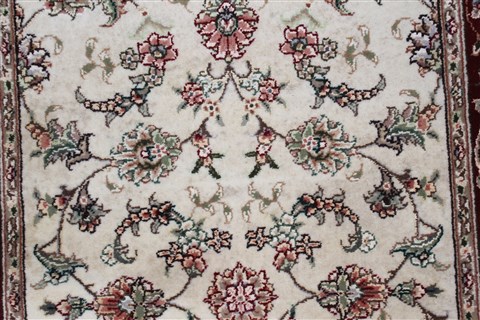Sino-Persian Beige Runner Hand Knotted 26 X 80 Area Rug 250-24506 Image 4