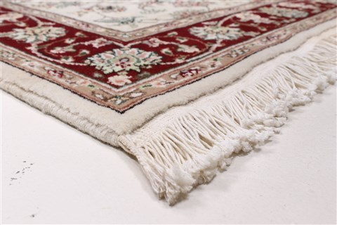 Sino-Persian Beige Runner Hand Knotted 26 X 80 Area Rug 250-24506 Image 6
