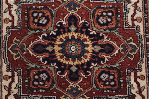 Serapi Beige Runner Hand Knotted 27 X 83 Area Rug 250-24519 Image 19