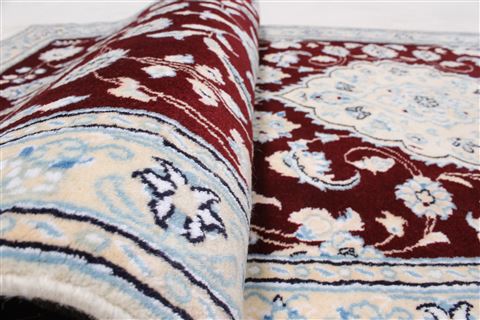 Nain Red Runner Hand Knotted 27 X 84  Area Rug 250-24554 Image 12