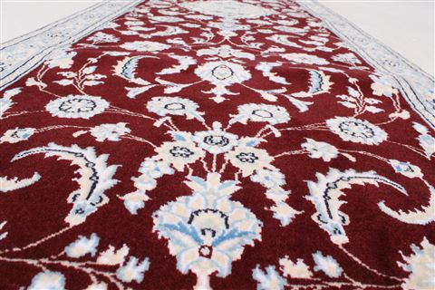 Nain Red Runner Hand Knotted 27 X 84  Area Rug 250-24554 Image 3