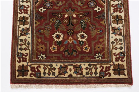 Semnan Brown Runner Hand Knotted 20 X 711 Area Rug 250-24563 Image 4