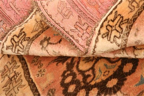 Qashqai Red Hand Knotted 57 X 82 Area Rug 100-24576 Image 4
