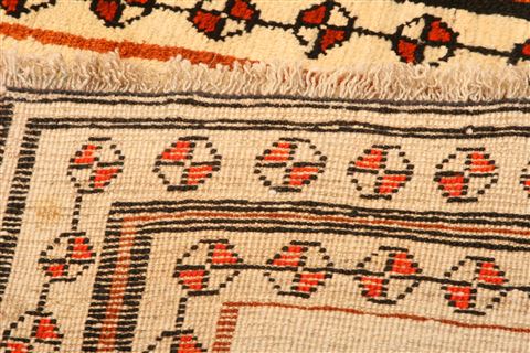 Gabbeh White Hand Knotted 34 X 63 Area Rug 100-24624 Image 7