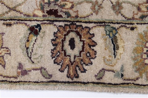 Tabriz Beige Runner Hand Knotted 27 X 81 Area Rug 250-24654 Image 3