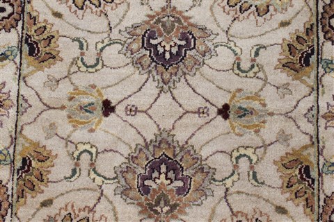 Tabriz Beige Runner Hand Knotted 27 X 81 Area Rug 250-24654 Image 4