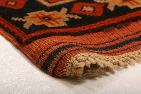 Shiraz Orange Hand Knotted 34 X 60  Area Rug 253-24681 Image 6