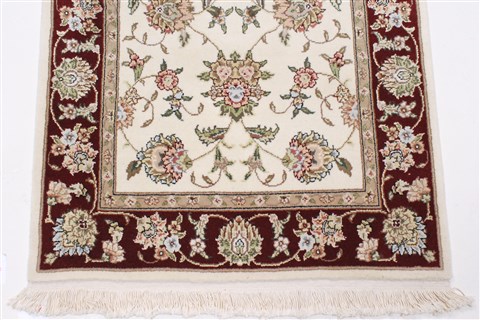Tabriz Beige Runner Hand Knotted 26 X 80 Area Rug 250-24684 Image 4