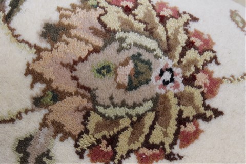 Tabriz Beige Runner Hand Knotted 26 X 80 Area Rug 250-24684 Image 7