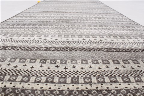 Modern Grey Runner Hand Knotted 26 X 61 Area Rug 250-24807 Image 10