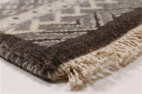 Modern Grey Runner Hand Knotted 26 X 61 Area Rug 250-24807 Image 4