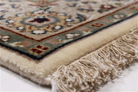 Tabriz Beige Runner Hand Knotted 27 X 59 Area Rug 250-24821 Image 5