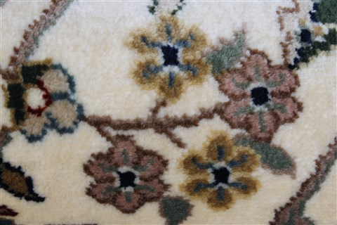 Tabriz Beige Runner Hand Knotted 27 X 59 Area Rug 250-24821 Image 7