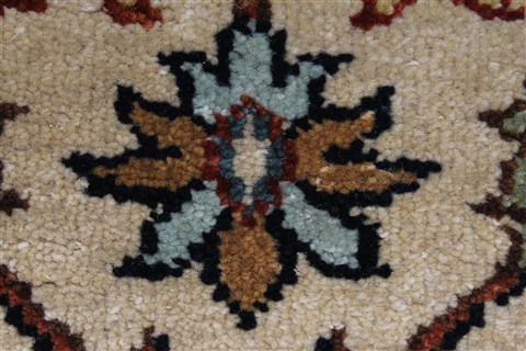 Serapi White Runner Hand Knotted 26 X 60 Area Rug 250-24822 Image 6