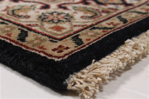 Herati Black Hand Knotted 28 X 58 Area Rug 250-24859 Image 5