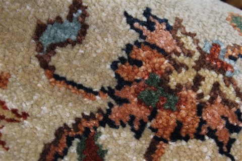 Serapi Beige Runner Hand Knotted 27 X 59 Area Rug 250-24861 Image 6