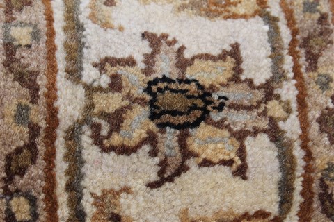 Kashan Brown Runner Hand Knotted 27 X 68 Area Rug 250-24892 Image 10