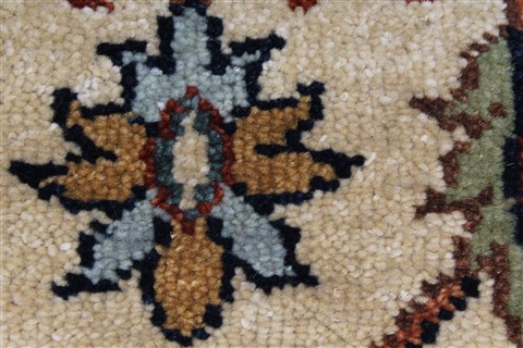 Serapi White Runner Hand Knotted 26 X 61 Area Rug 250-24912 Image 7