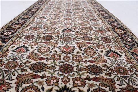 Herati Beige Runner Hand Knotted 27 X 80 Area Rug 250-25113 Image 1