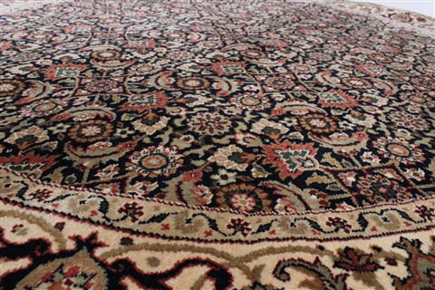Herati Beige Round Hand Knotted 51 X 51 Area Rug 250-25209 Image 2