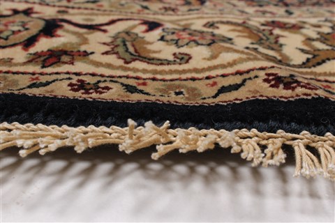 Herati Beige Round Hand Knotted 51 X 51 Area Rug 250-25209 Image 5