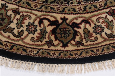 Herati Beige Round Hand Knotted 41 X 41 Area Rug 250-25220 Image 3