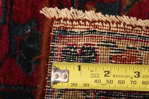 Sarouk Red Hand Knotted 87 X 115 Area Rug 100-25227 Image 7