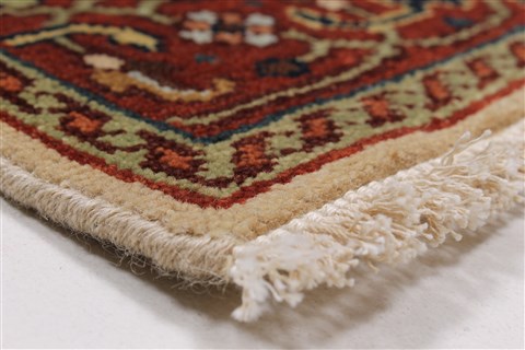 Serapi White Hand Knotted 30 X 50 Area Rug 250-25270 Image 6