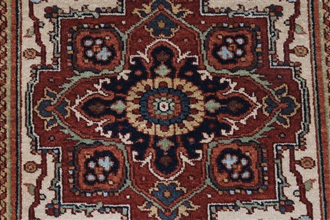 Serapi White Runner Hand Knotted 26 X 1310 Area Rug 250-25292 Image 3
