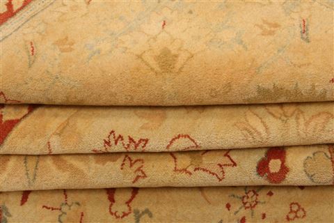 Agra Beige Hand Knotted 103 X 143 Area Rug 100-25304 Image 5