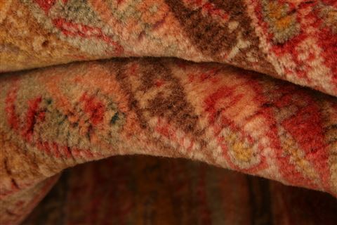 Qashqai Multicolor Hand Knotted 85 X 109 Area Rug 100-25332 Image 1