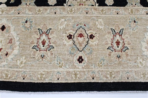 Chobi Beige Hand Knotted 90 X 118 Area Rug 250-25333 Image 5