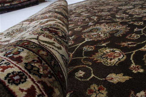 Kashan Beige Hand Knotted 90 X 120 Area Rug 250-25337 Image 8