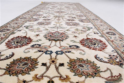 Kashan Beige Runner Hand Knotted 28 X 711  Area Rug 250-25345 Image 11